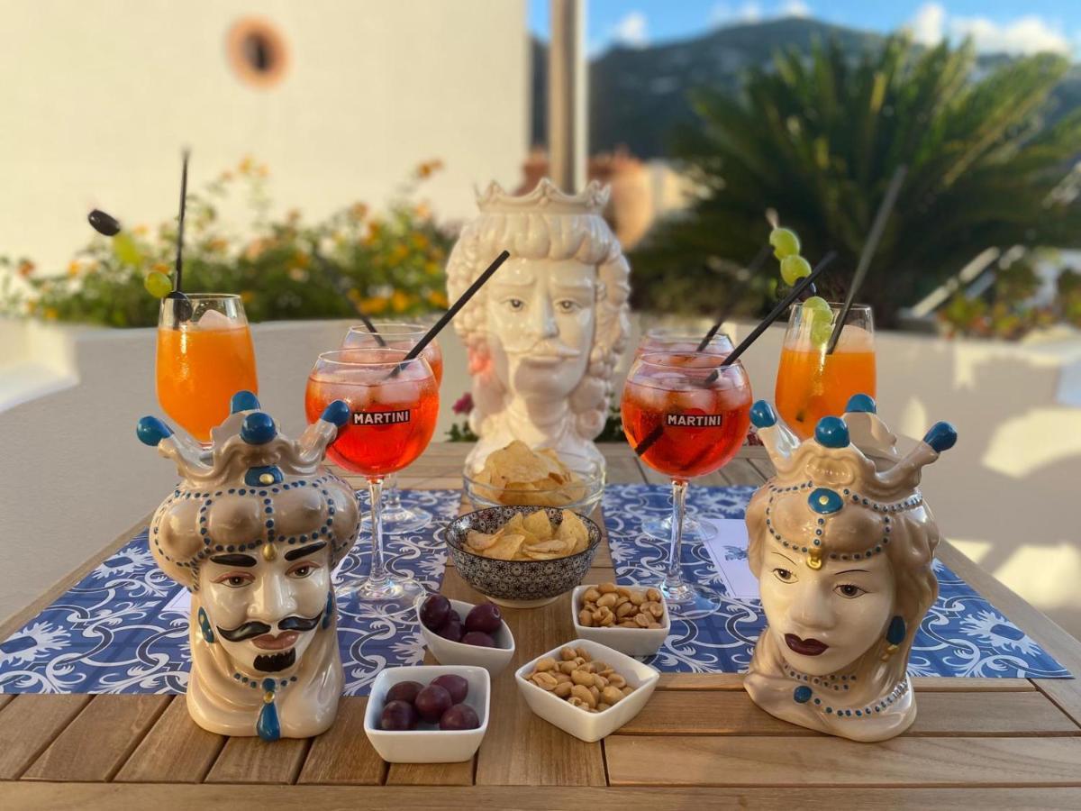 Diana Brown B&B Affittacamere Lipari  Exteriör bild