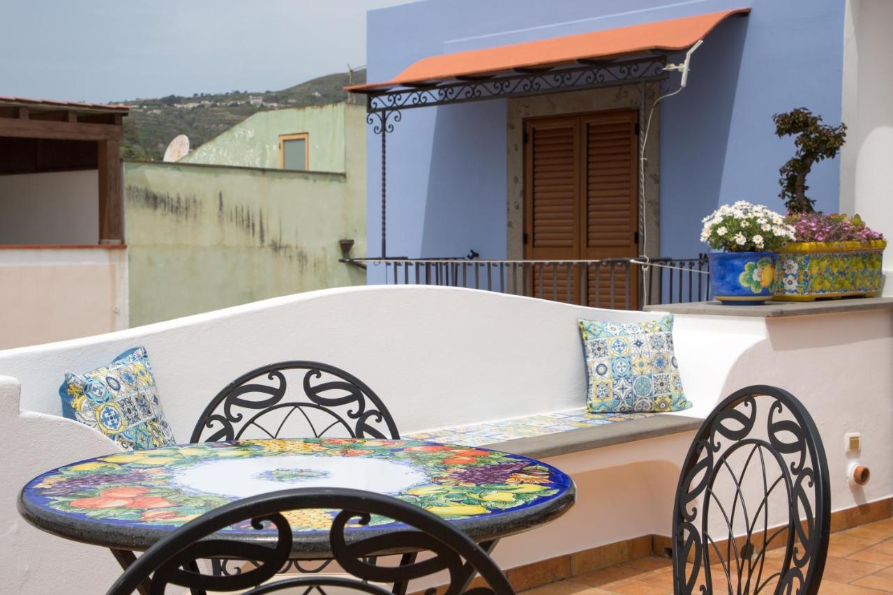 Diana Brown B&B Affittacamere Lipari  Exteriör bild