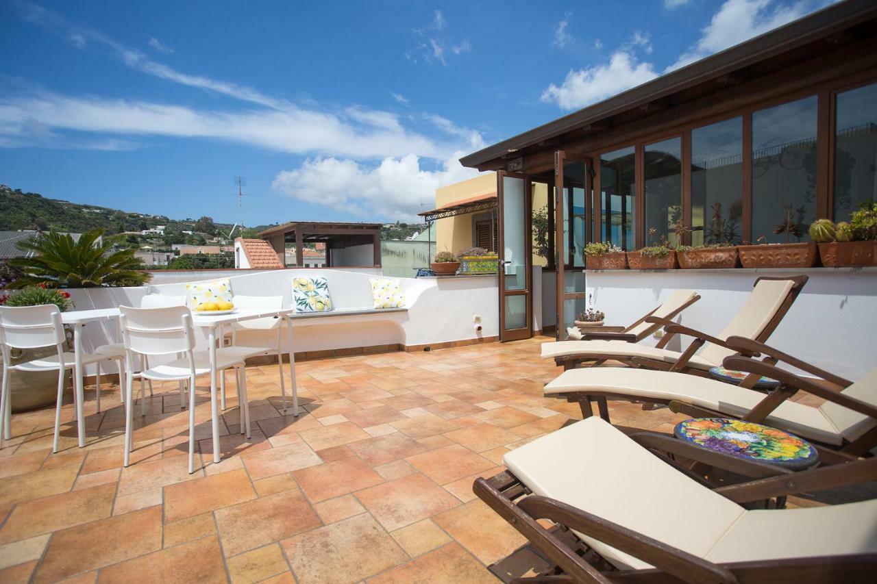 Diana Brown B&B Affittacamere Lipari  Exteriör bild